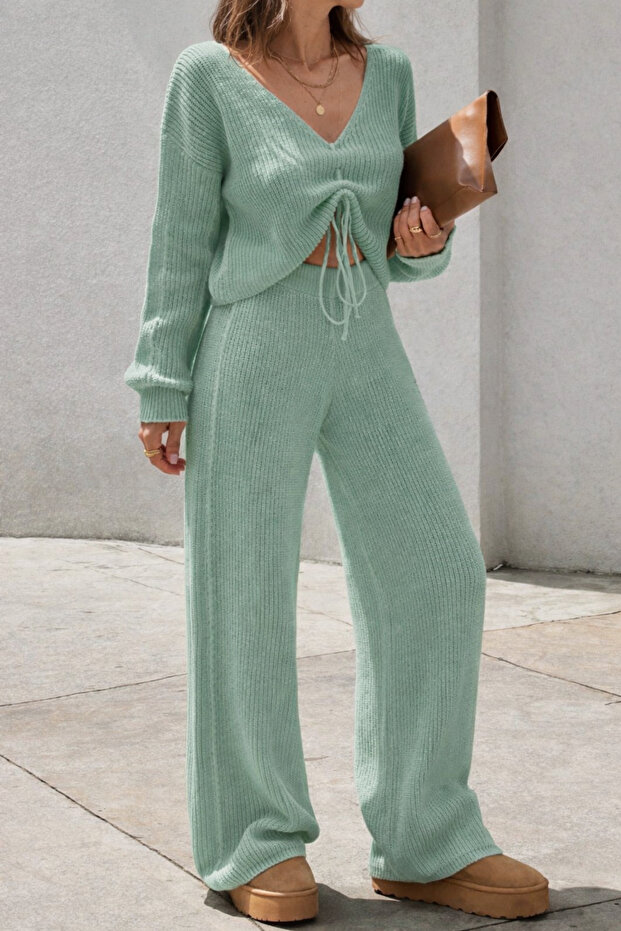 BİRİTLİ TRİKO TAKIM - 1