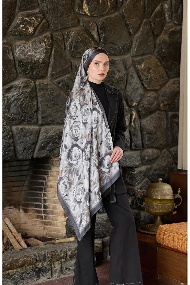 Winter Bloom Hint İpeği Şal 5014 - 2