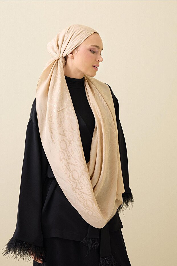 Monogram Signature Honey Beige Shiny Jacquard Shawl 70X200