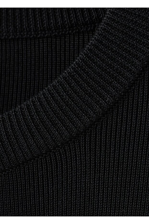 Mücevher düğmeli triko hırka - 5