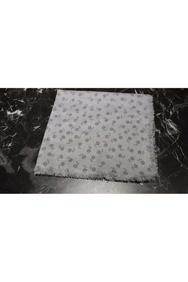 GRİ ÇİÇEKLİ EŞARP - 3