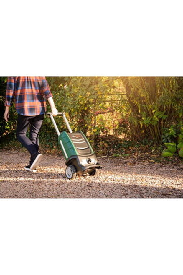Cordless Pressure Washer - 6