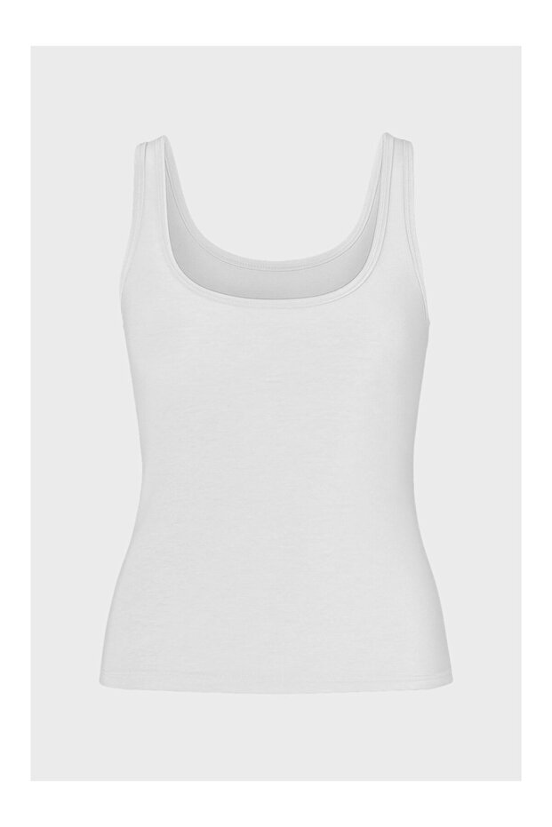 Agatha Athlete - 2