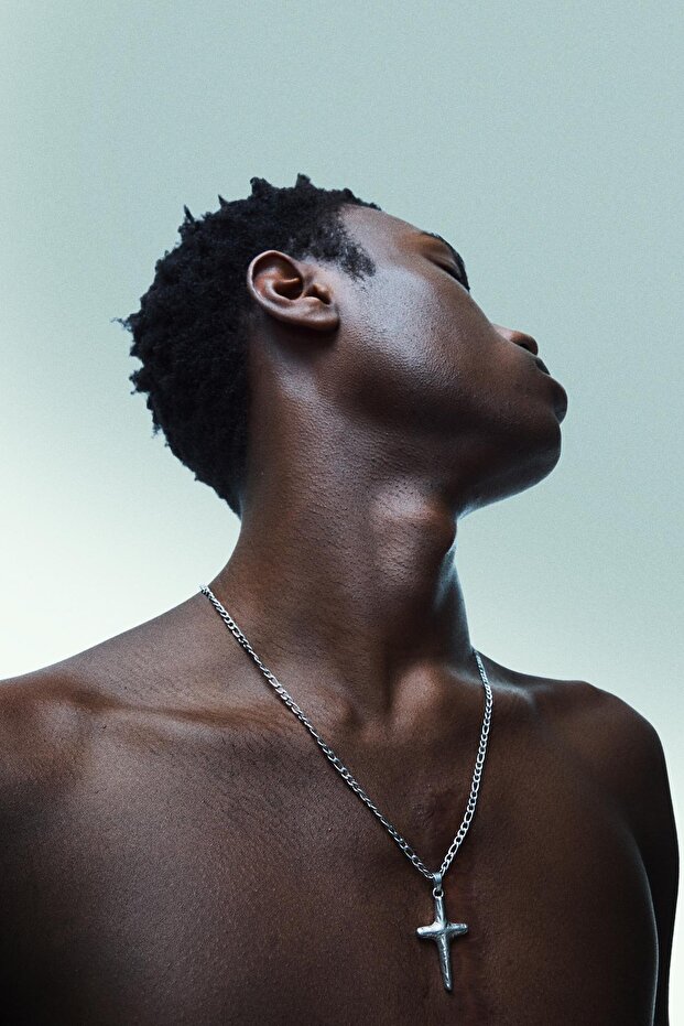 Çelik uçlu kolye - 1