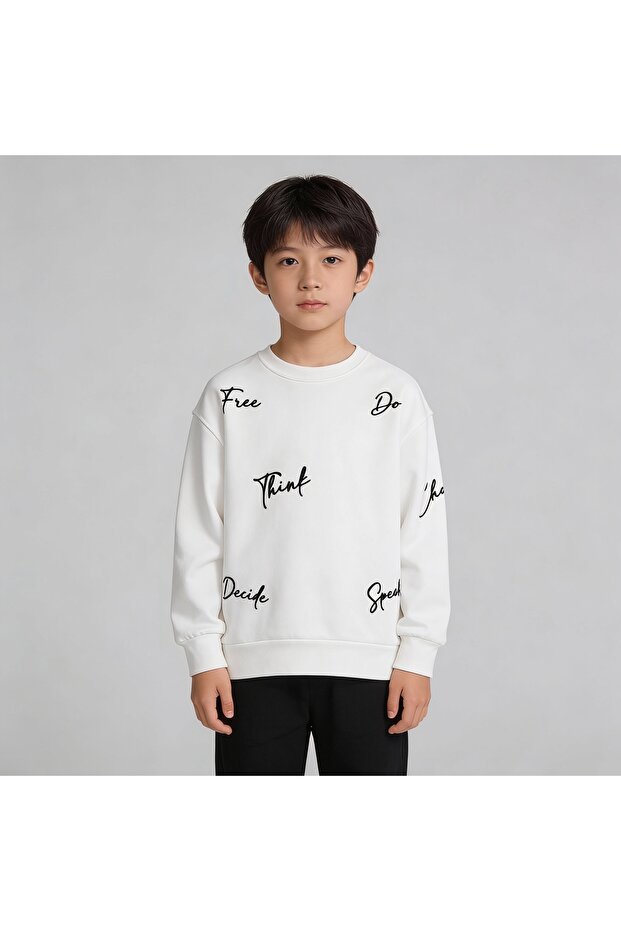 Trend Biz Oversize Crew Neck Embroidered Kids Sweatshirt