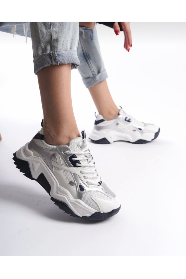 High Sole Sneakers - 3
