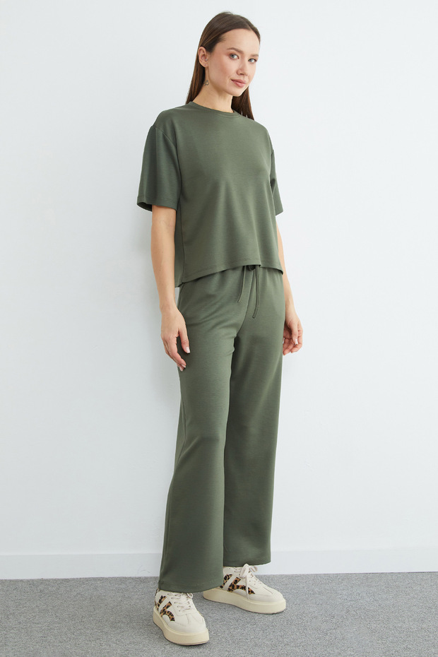 طقم مودال أساسي بأكمام قصيرة مكون من قطعتين - 8