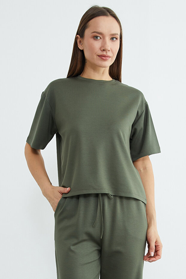 طقم مودال أساسي بأكمام قصيرة مكون من قطعتين - 2