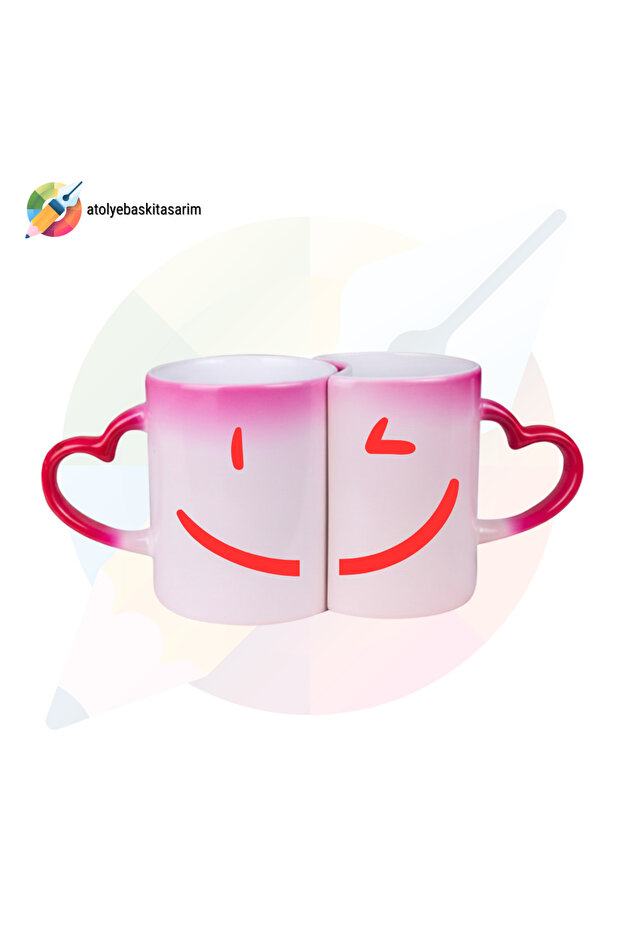 كوب سحري خاص للأزواج بمناسبة عيد الحب - تصميم رومانسي يتغير بالحرارة