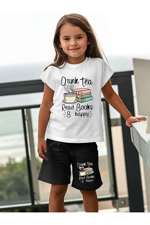 Children's T-Shirt and Pocket Shorts Set
