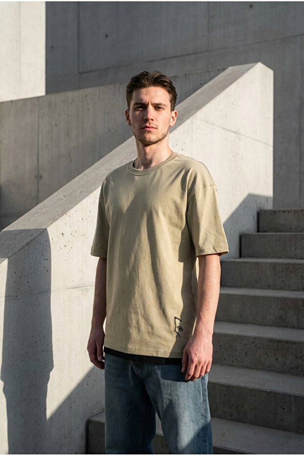 Men's Crew Neck T-Shirt with Track Detail