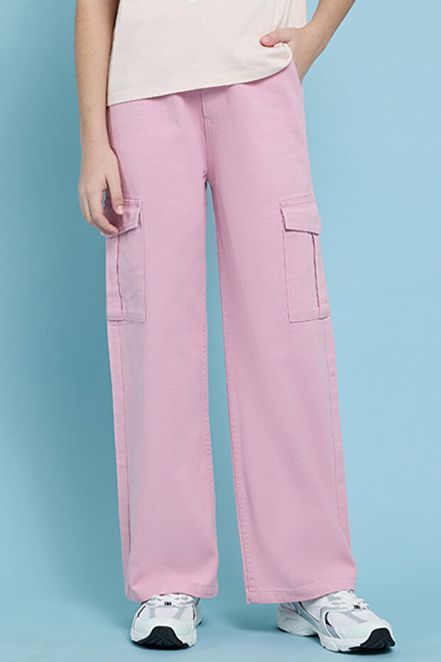 Girl's Pink Solid Cargo Pants with Button Closure