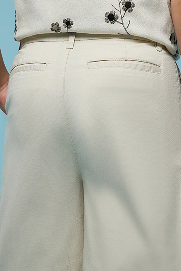 شورت بيج سادة للأولاد مع إغلاق بأزرار - 3