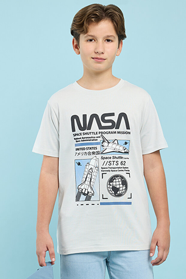 Boy's Gray Printed T-Shirt with Crew Neck and Short Sleeves
