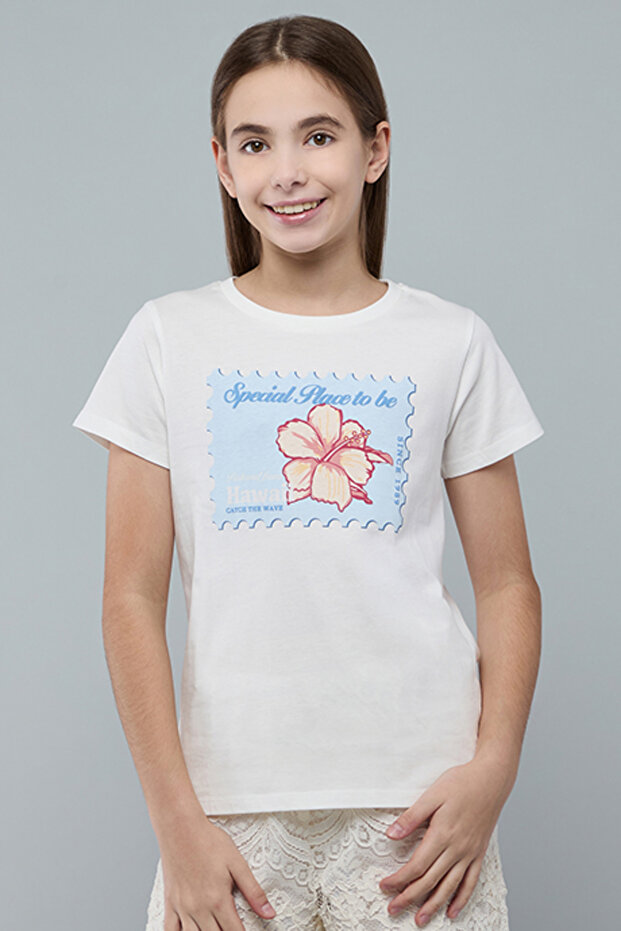 Girl's White Printed T-Shirt with Crew Neck and Short Sleeves