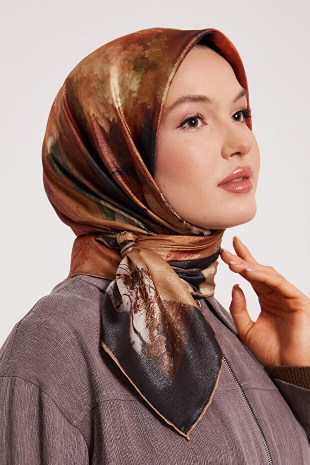 Batik Color Transition Pattern Sparkling Crystal Scarf