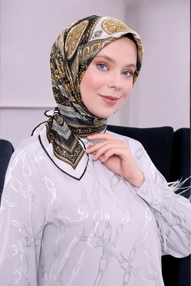 Ethnic Pattern Sparkling Crystal Scarf