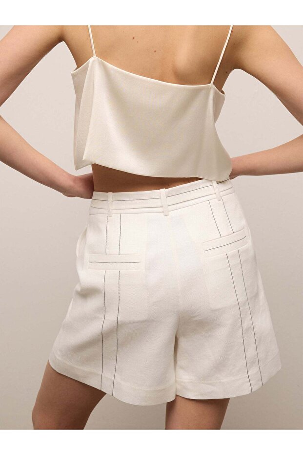 Kontrast Dikişli Beyaz Şort - 4
