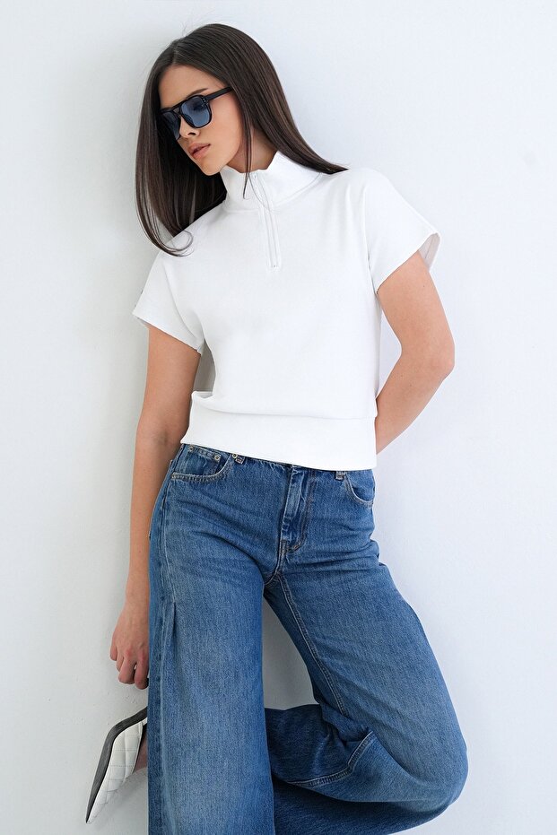 White Stand Collar Zippered Half Sleeve Ottoban Blouse Alc-X15295