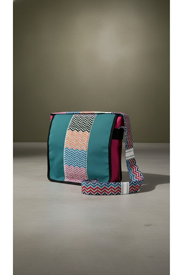 Multi-Compartment Messenger Bag with Sadu & Spanish Fabric – Daily Shoulder Travel Bag