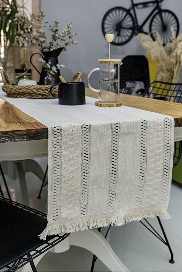 Raw Lace Runner Tablecloth 35 x 150