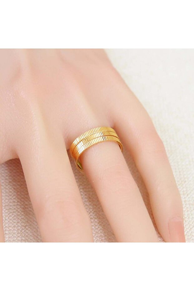 Elegant gold alternative double ring - size 9 - 1