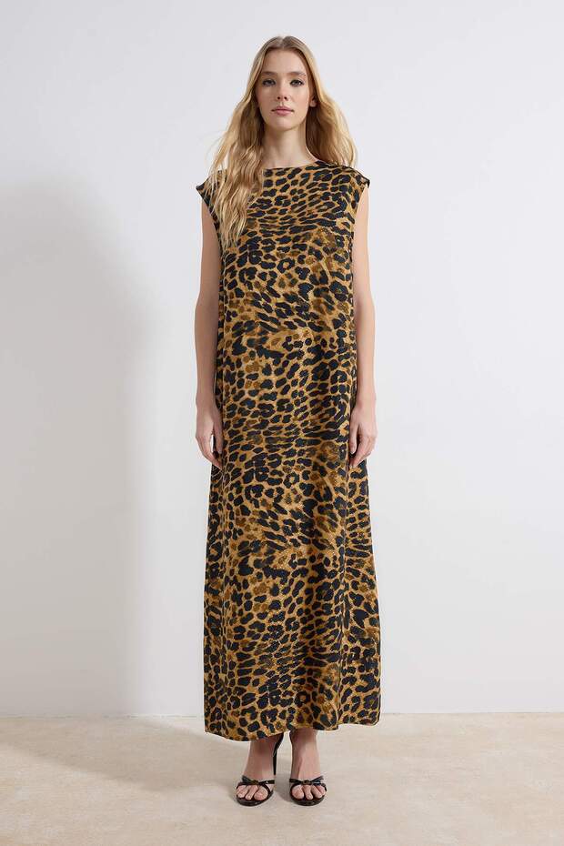 Nasiba Hafiz x Trendyol Collection Siyah Animal Jakar Kolsuz Elbise TCTSS26EB00059 - 3