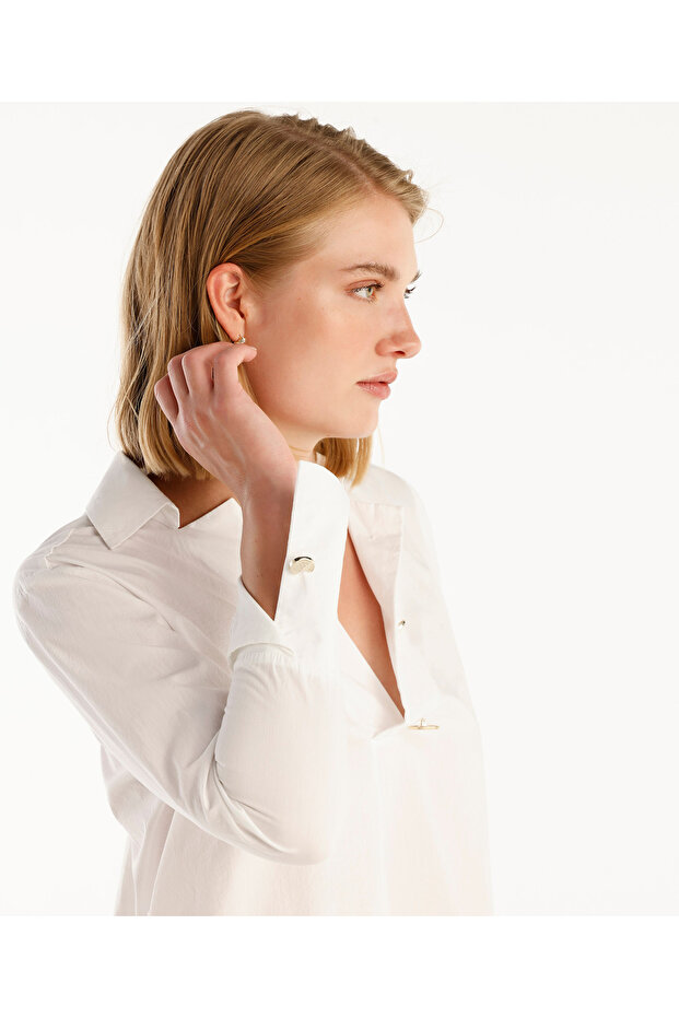 بلوزة مفصلة بأزرار - 5