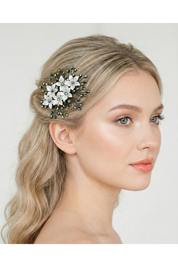 Radiant Flowers: Modern Hair Comb