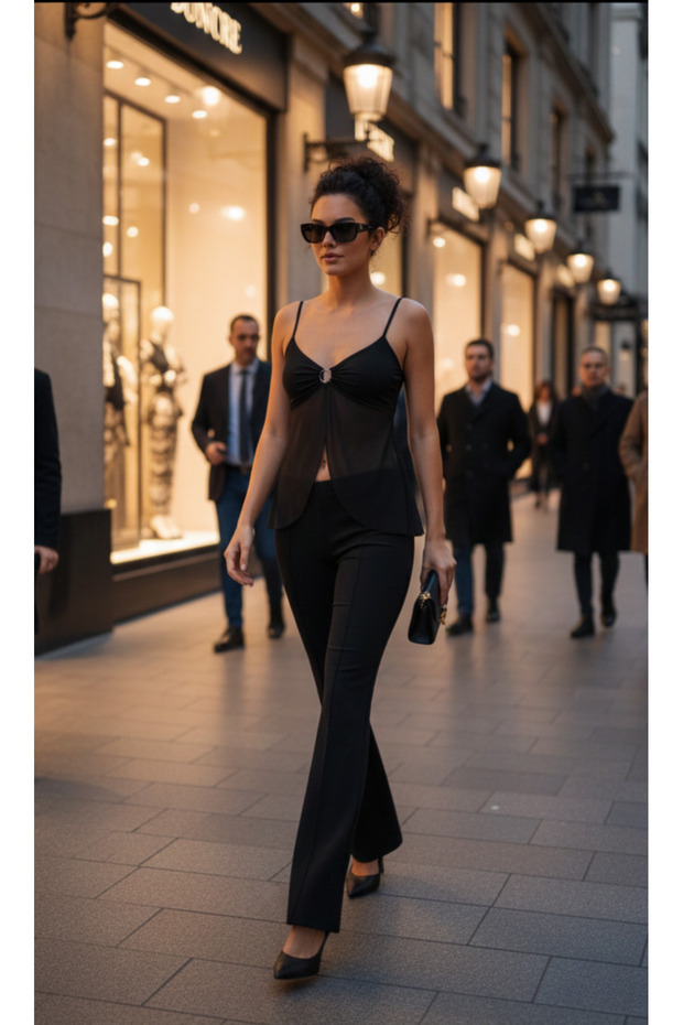 TÜL DETAYLI ASKILI BLUZ - 2