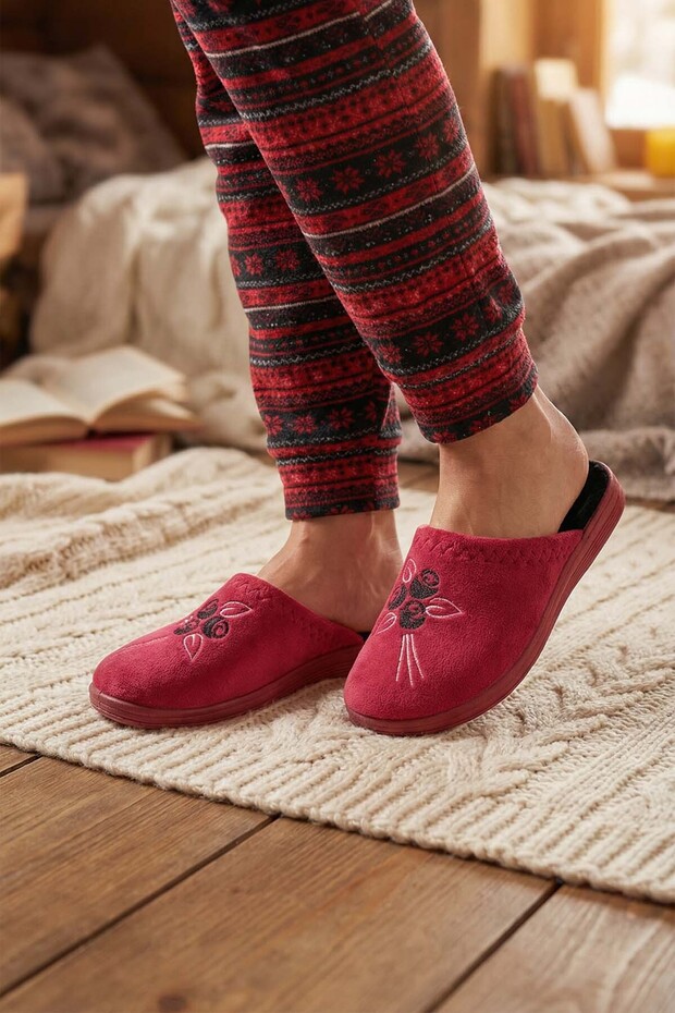 Kışlık Kadın Terlik - 1