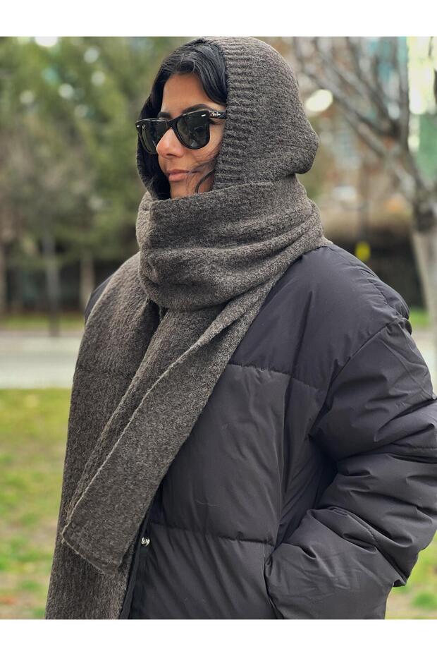 KAPÜŞONLU ATKI - 1