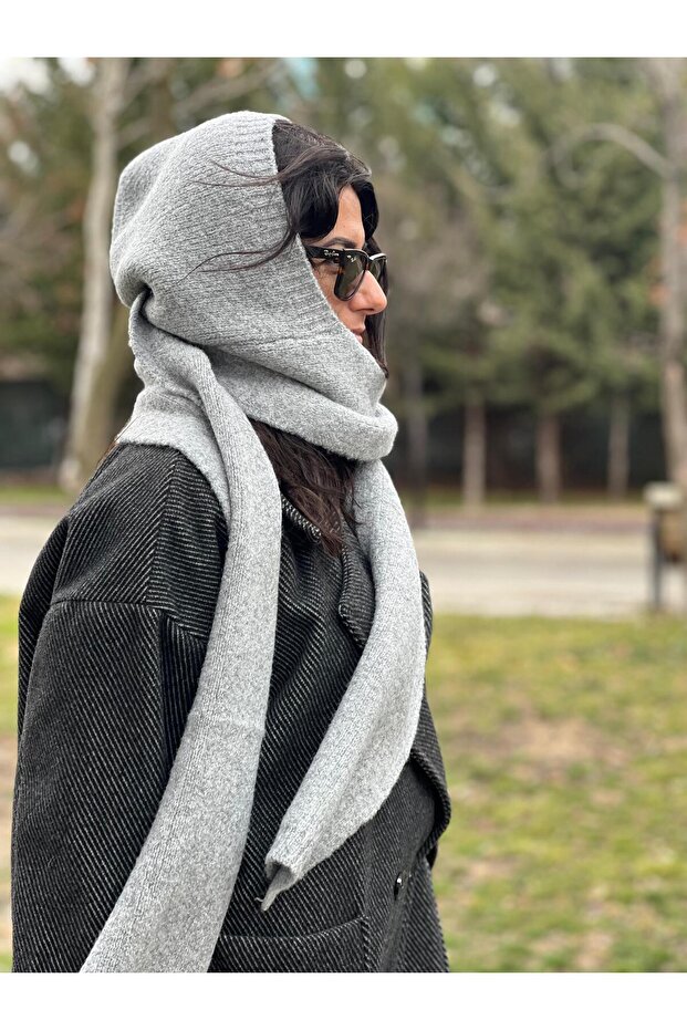 KAPÜŞONLU ATKI - 1