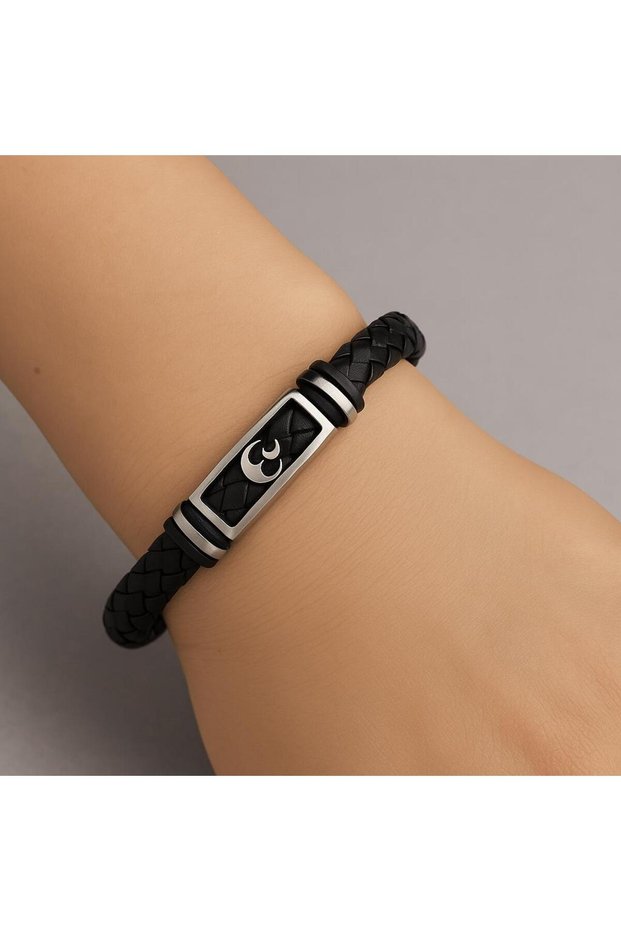 Unisex Knitted Leather Bracelet with Three Crescent Figures – Authentic Design with Stainless Steel Detailing