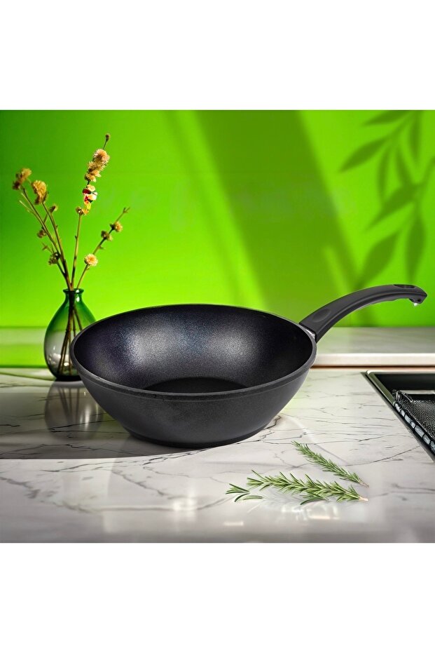 Cast Wok Pan - 1