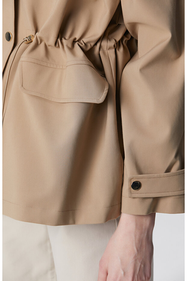 Bej Kapüşonlu Mont - 6