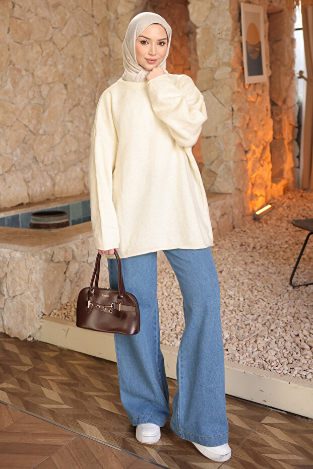 Cream Crew Neck Oversize Knitwear Sweater