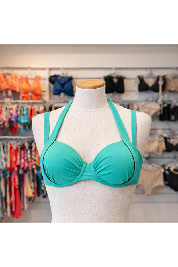 BİKİNİ ÜSTÜ - 1