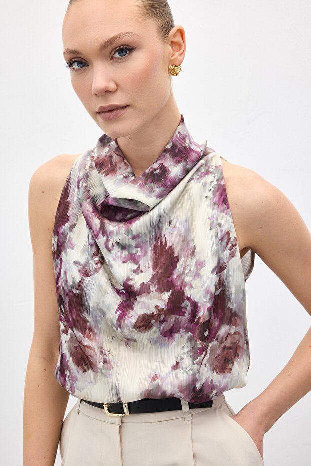 بلوزة منقوشة بياقة هالتر - لون برقوق - 2