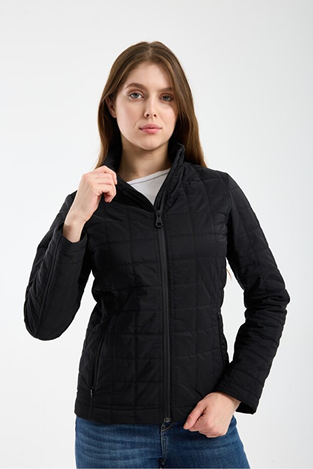Women's Quilted Seasonal Coat – Lightly Padded, High Collar, Full Zipper 8787