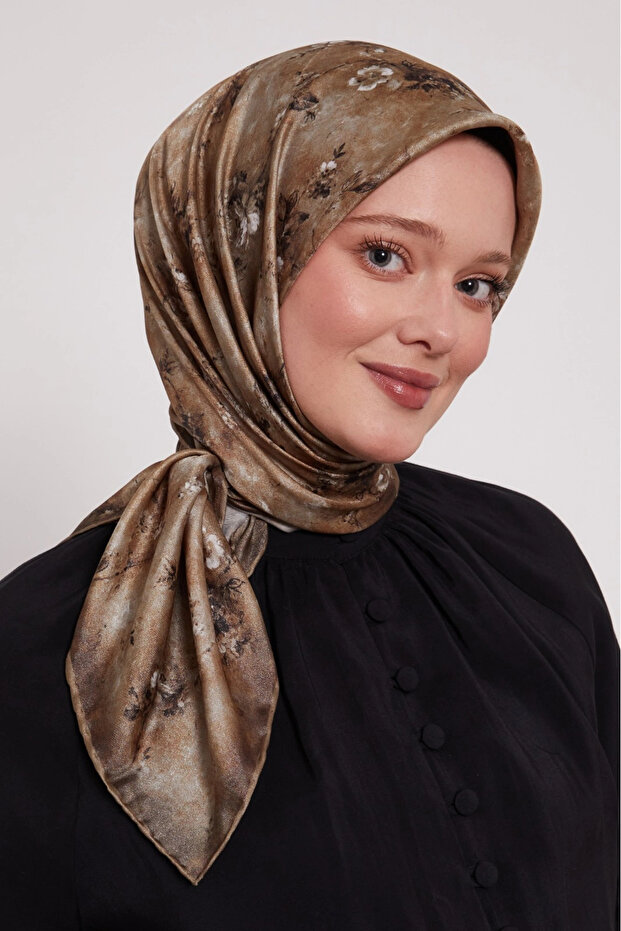 وشاح كريستال D3 بيج