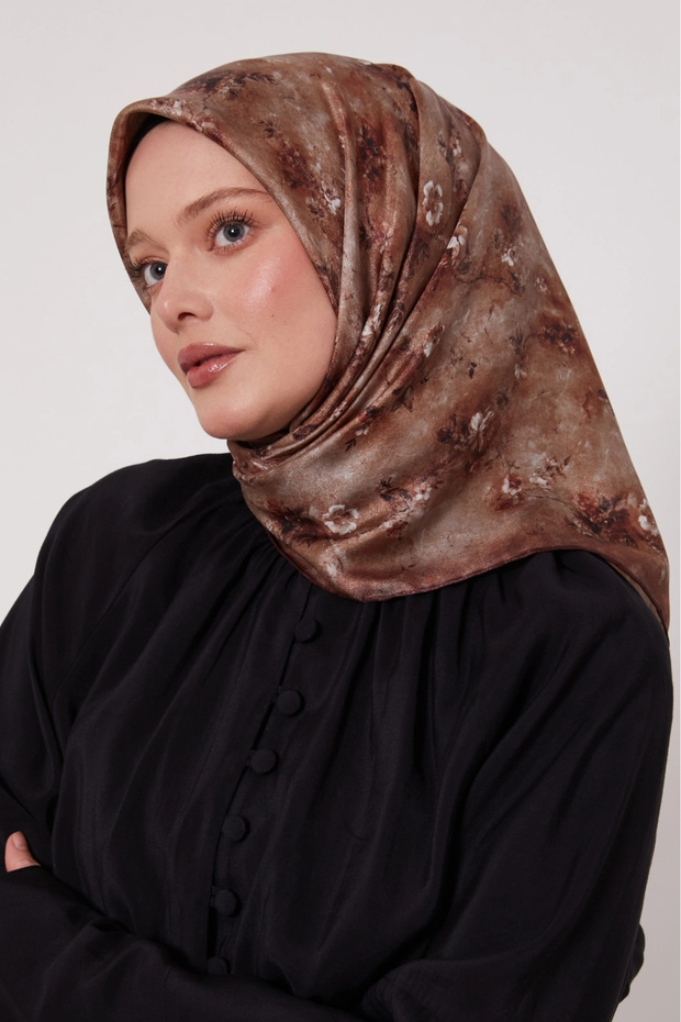 وشاح كريستال D3 بيج بورجوندي