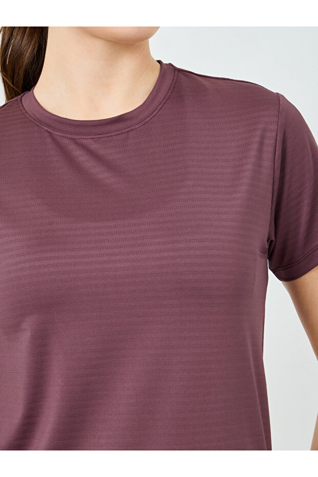 بلوزة أساسية قصيرة الأكمام ذو ملمس بارز - 3