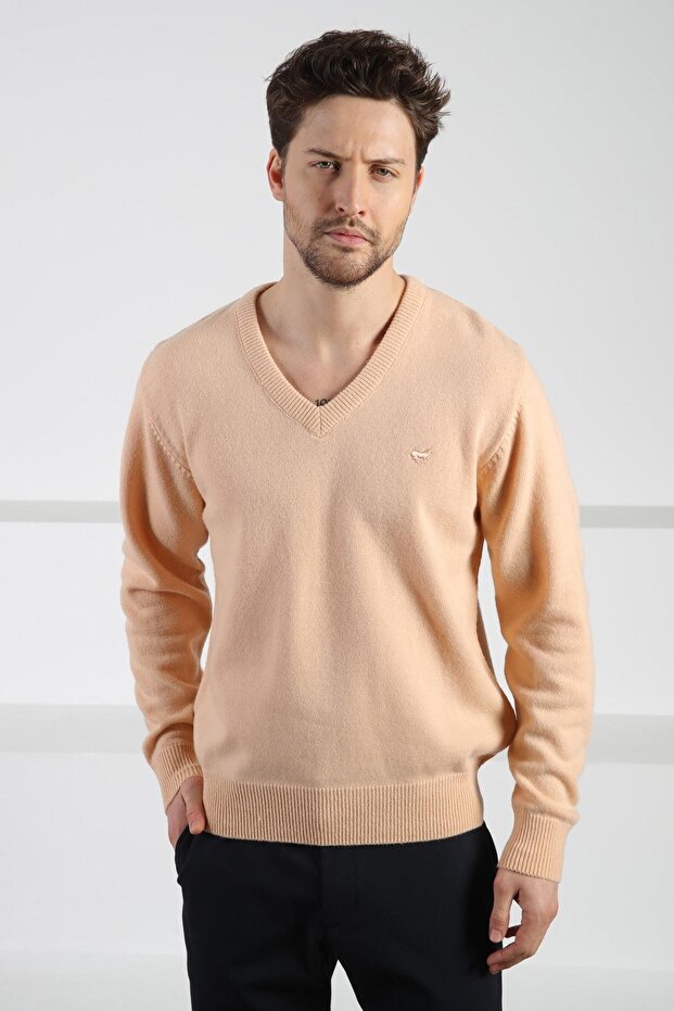 Salmon V-Neck Men's Long Sleeve 100% Lamb Wool Knitwear Sweater