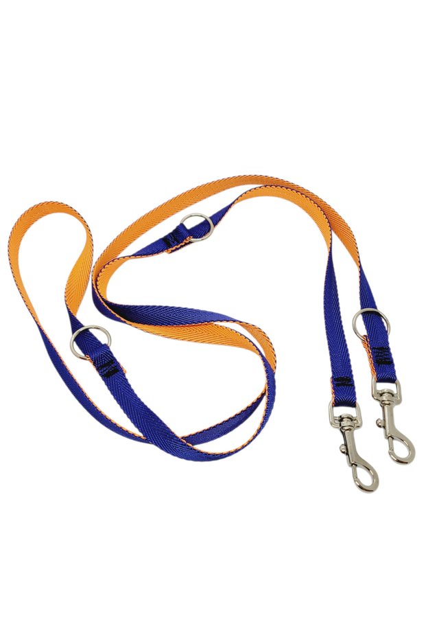 Handmade-Double Carabiner Dog Walking Leash.Hooks for Dogs between 20 and 40 Kilos.