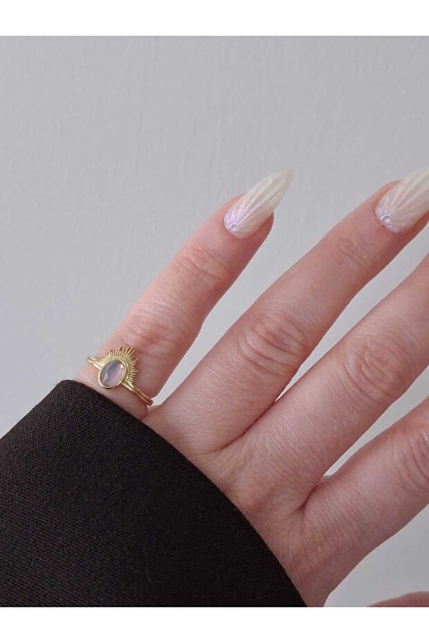 خاتم ذهبي صغير على شكل مروحة - 3