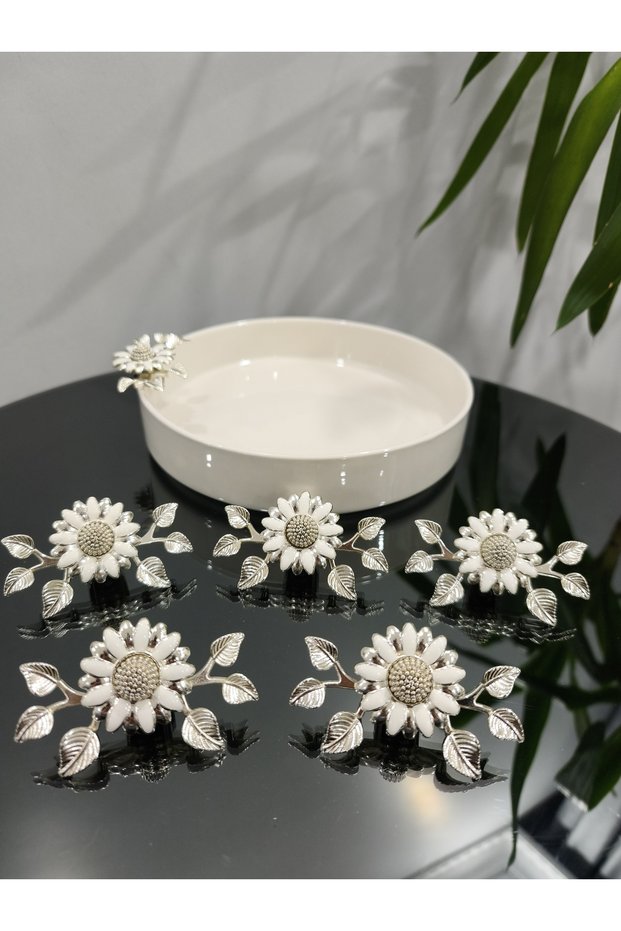 6-Piece Accessory Glass and Porcelain Holder, Compatible with All Serving Presentation Dishes, Bowl and Plate Accessories, Luxury
