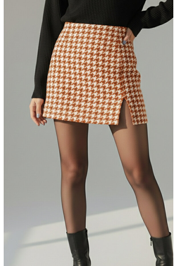Women's houndstooth mini skirt