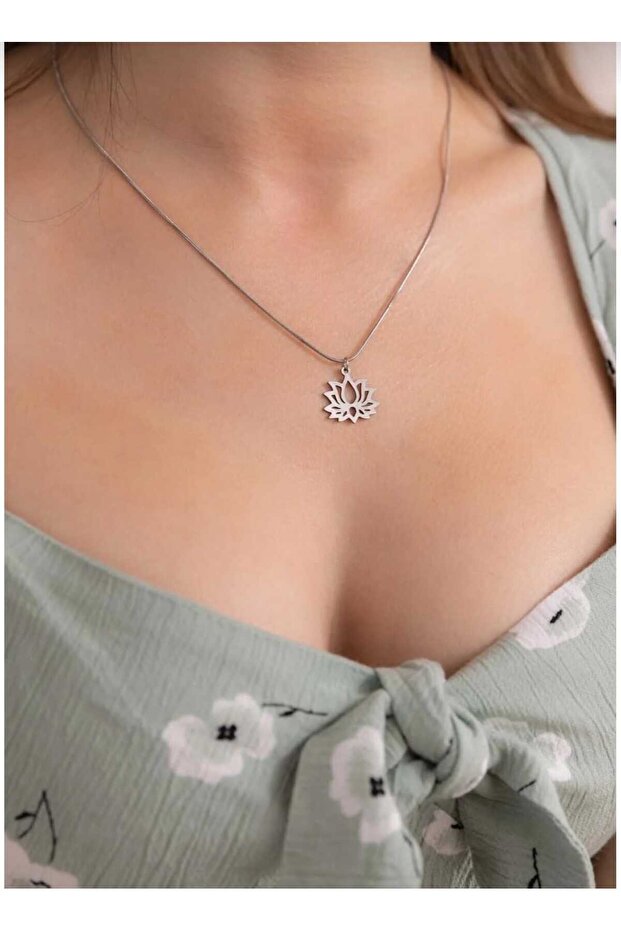 Dream Cut Lotus Steel Necklace