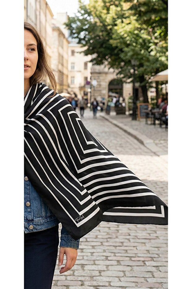 Focus Pattern 90X90Cm Scarf/Foulard